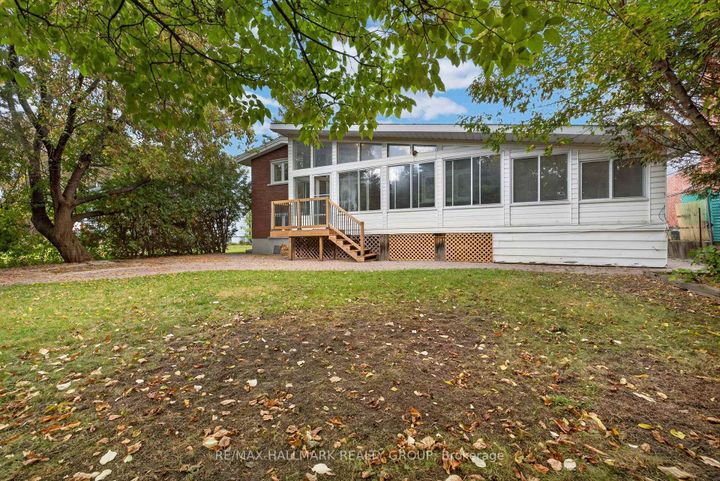 Photo 48 at 114 Meadowlands Drive W, Nepean (Meadowlands/Crestview), Ottawa