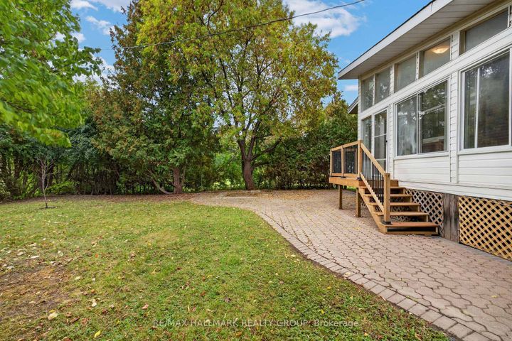 Photo 49 at 114 Meadowlands Drive W, Nepean (Meadowlands/Crestview), Ottawa