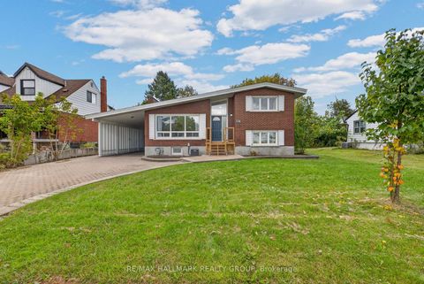 Photo 1 at 114 Meadowlands Drive W, Nepean (Meadowlands/Crestview), Ottawa