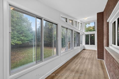 Photo 21 at 114 Meadowlands Drive W, Nepean (Meadowlands/Crestview), Ottawa