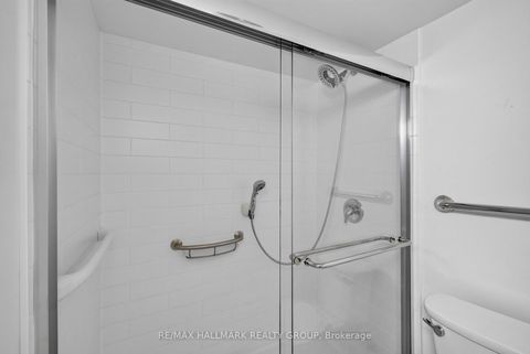 Photo 40 at 114 Meadowlands Drive W, Nepean (Meadowlands/Crestview), Ottawa