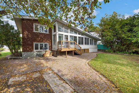 Photo 44 at 114 Meadowlands Drive W, Nepean (Meadowlands/Crestview), Ottawa