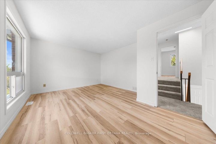 Photo 20 at 2F CASTLEBROOK Lane, Nepean (Centrepointe), Ottawa