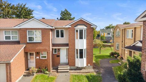 Photo 26 at 2F CASTLEBROOK Lane, Nepean (Centrepointe), Ottawa