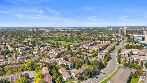 Photo 32 at 2F CASTLEBROOK Lane, Nepean (Centrepointe), Ottawa