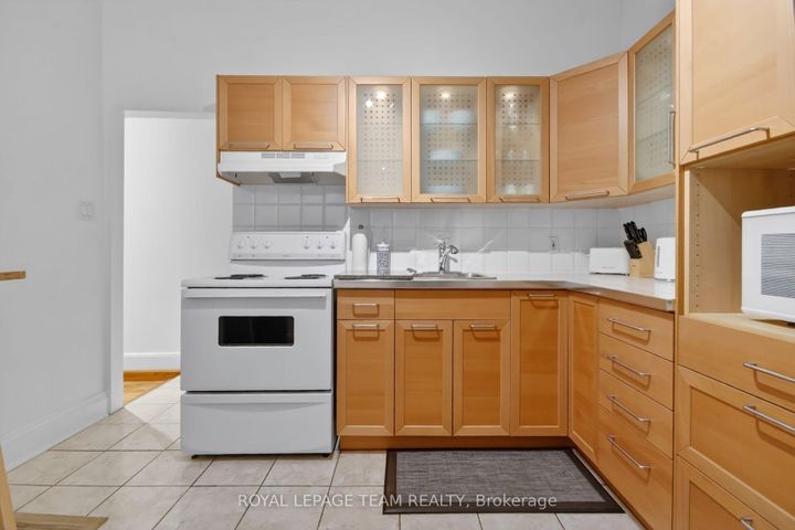 Photo 33 at 64 Delaware Avenue, Ottawa Centre/Golden Triangle, Ottawa