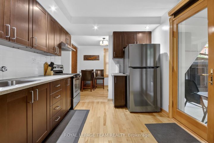 Photo 35 at 64 Delaware Avenue, Ottawa Centre/Golden Triangle, Ottawa