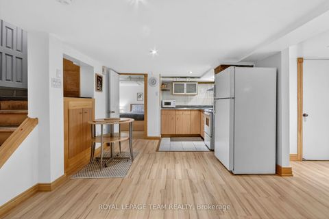 Photo 25 at 64 Delaware Avenue, Ottawa Centre/Golden Triangle, Ottawa