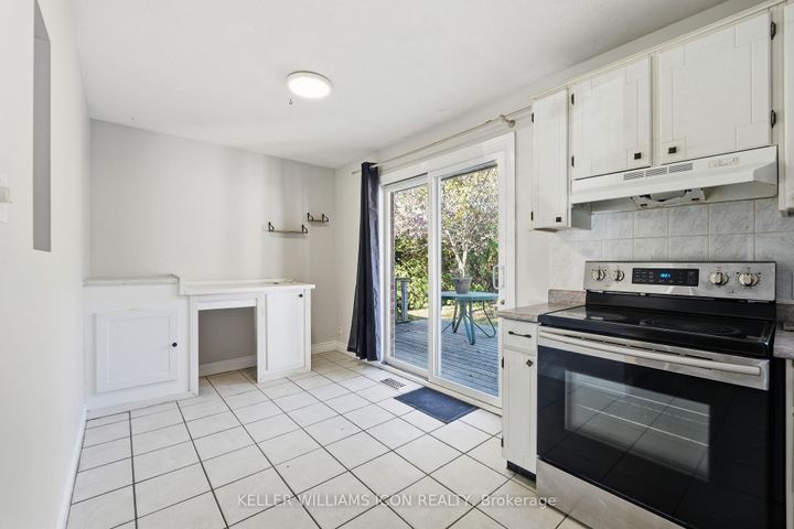 Photo 14 at 103 Harris Place, Nepean (Meadowlands/St. Claire Gardens), Ottawa