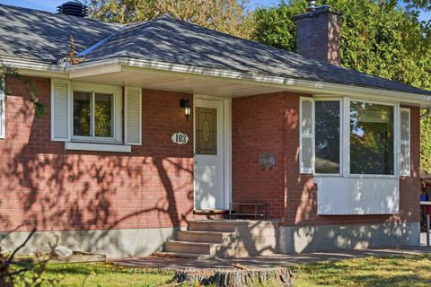 Photo 2 at 103 Harris Place, Nepean (Meadowlands/St. Claire Gardens), Ottawa