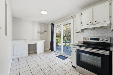 Photo 14 at 103 Harris Place, Nepean (Meadowlands/St. Claire Gardens), Ottawa