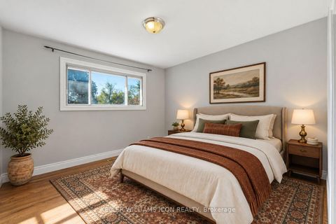 Photo 15 at 103 Harris Place, Nepean (Meadowlands/St. Claire Gardens), Ottawa