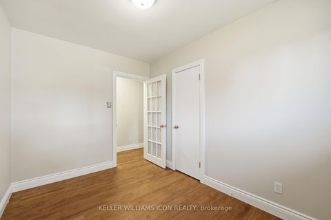 Photo 17 at 103 Harris Place, Nepean (Meadowlands/St. Claire Gardens), Ottawa