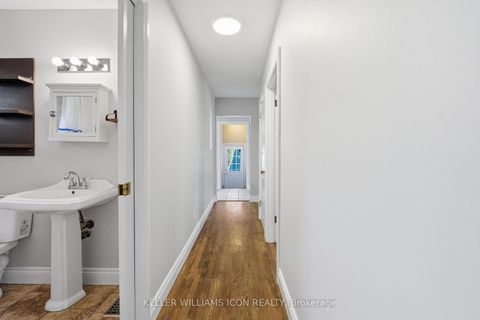Photo 21 at 103 Harris Place, Nepean (Meadowlands/St. Claire Gardens), Ottawa
