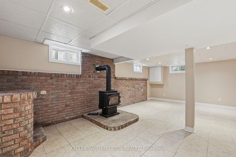 Photo 27 at 103 Harris Place, Nepean (Meadowlands/St. Claire Gardens), Ottawa