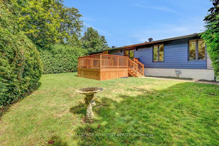 Photo 44 at 8 Brian Crescent, Nepean (Bruce Farm/Graham Park/Qualicum/Bellands), Ottawa