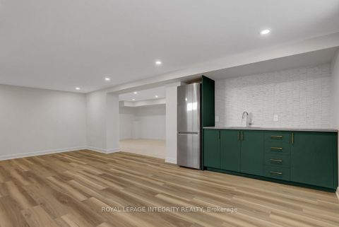 Photo 33 at 8 Brian Crescent, Nepean (Bruce Farm/Graham Park/Qualicum/Bellands), Ottawa