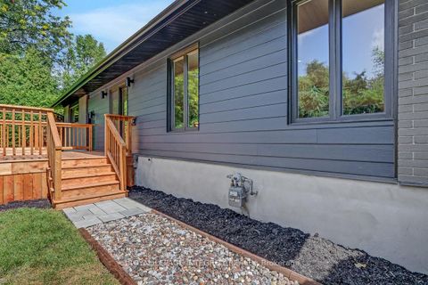 Photo 42 at 8 Brian Crescent, Nepean (Bruce Farm/Graham Park/Qualicum/Bellands), Ottawa