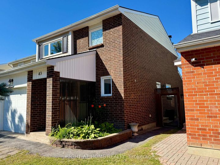 Photo 0 at 43 Wessex Road, Nepean (On the Green), Ottawa