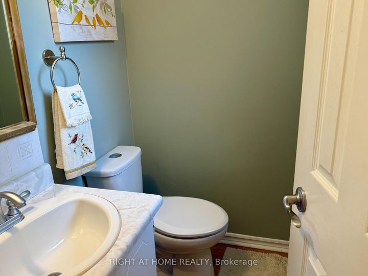 Photo 18 at 43 Wessex Road, Nepean (On the Green), Ottawa