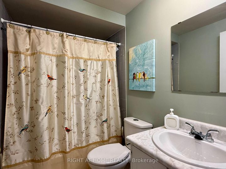Photo 25 at 43 Wessex Road, Nepean (On the Green), Ottawa