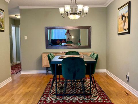 Photo 5 at 43 Wessex Road, Nepean (On the Green), Ottawa