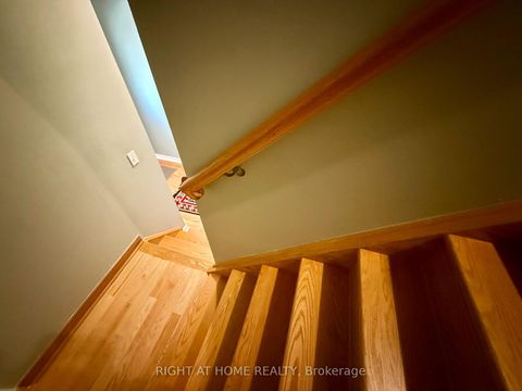 Photo 20 at 43 Wessex Road, Nepean (On the Green), Ottawa