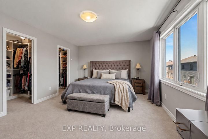 Photo 18 at 719 Cashmere Terrace, Nepean (Heritage Park), Ottawa