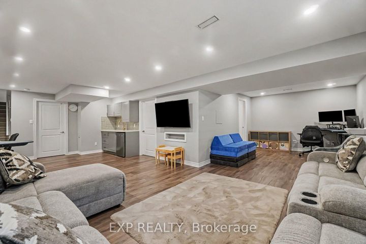 Photo 29 at 719 Cashmere Terrace, Nepean (Heritage Park), Ottawa