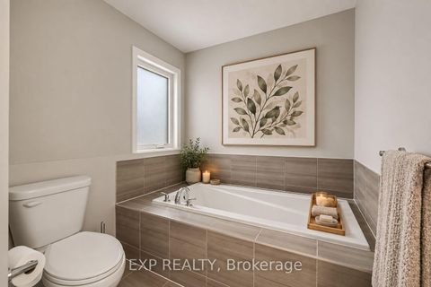 Photo 20 at 719 Cashmere Terrace, Nepean (Heritage Park), Ottawa