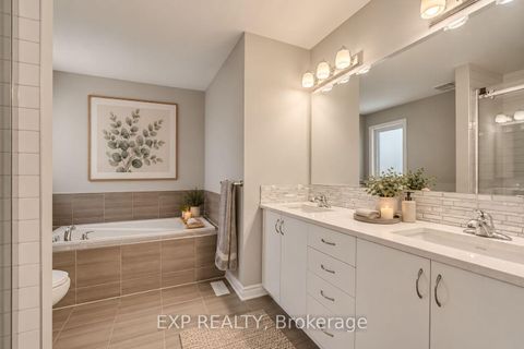 Photo 21 at 719 Cashmere Terrace, Nepean (Heritage Park), Ottawa