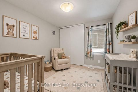 Photo 24 at 719 Cashmere Terrace, Nepean (Heritage Park), Ottawa