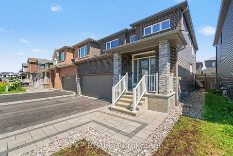 Photo 38 at 719 Cashmere Terrace, Nepean (Heritage Park), Ottawa