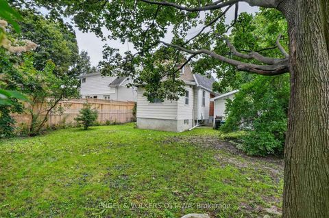 Photo 16 at 9 Geneva Street, Ottawa West, Ottawa