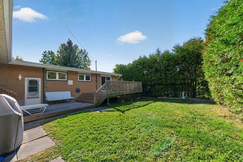 Photo 28 at 21 Elterwater Avenue, Nepean (Crystal Beach), Ottawa
