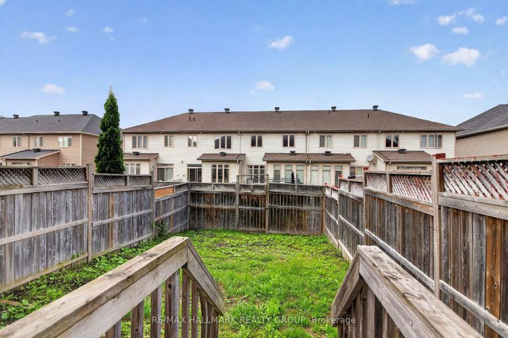 Photo 31 at 152 Calaveras Avenue, Nepean (Longfields), Ottawa