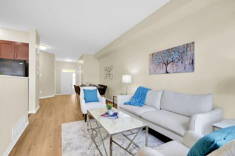 Photo 4 at 152 Calaveras Avenue, Nepean (Longfields), Ottawa