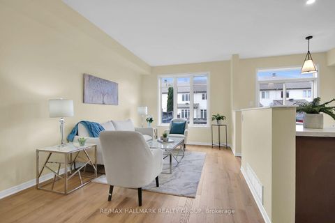 Photo 7 at 152 Calaveras Avenue, Nepean (Longfields), Ottawa