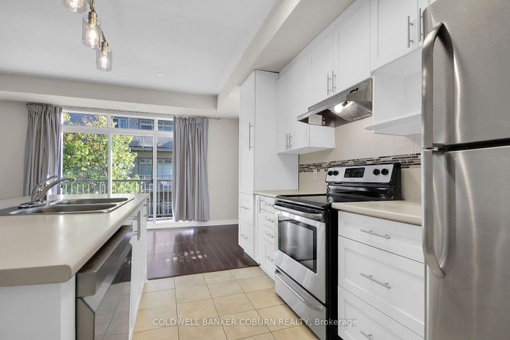 Photo 11 at C - 34 Tadley Private, Nepean (Longfields), Ottawa
