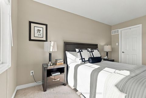 Photo 18 at 2455 Nutgrove Avenue, Nepean (Half Moon Bay), Ottawa