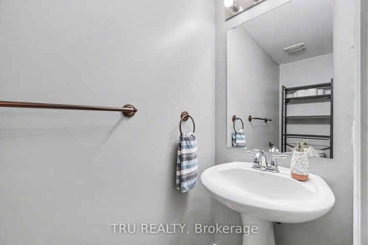 Photo 13 at 2650 Baynes Sound Way, Nepean (Half Moon Bay), Ottawa