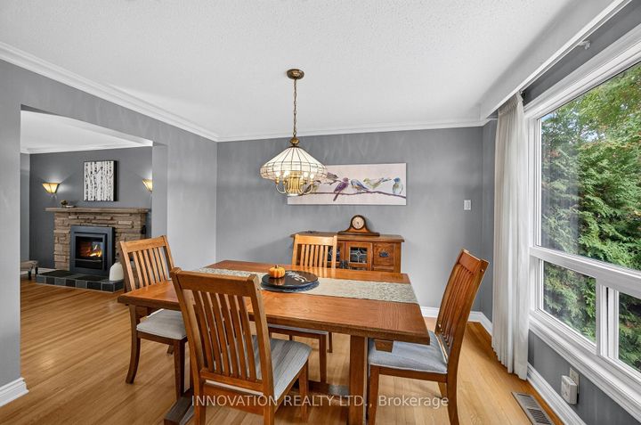 Photo 14 at 11 Welkin Crescent, Nepean (Borden Farm/Stewart Farm/Carleton Heights/Parkwood Hills), Ottawa