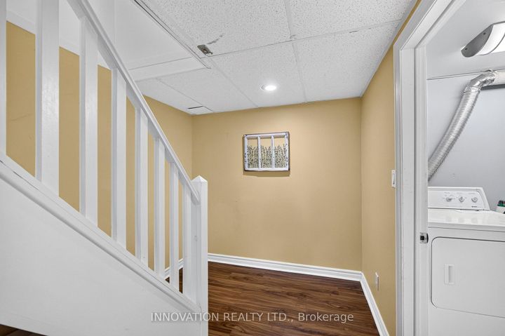 Photo 33 at 11 Welkin Crescent, Nepean (Borden Farm/Stewart Farm/Carleton Heights/Parkwood Hills), Ottawa