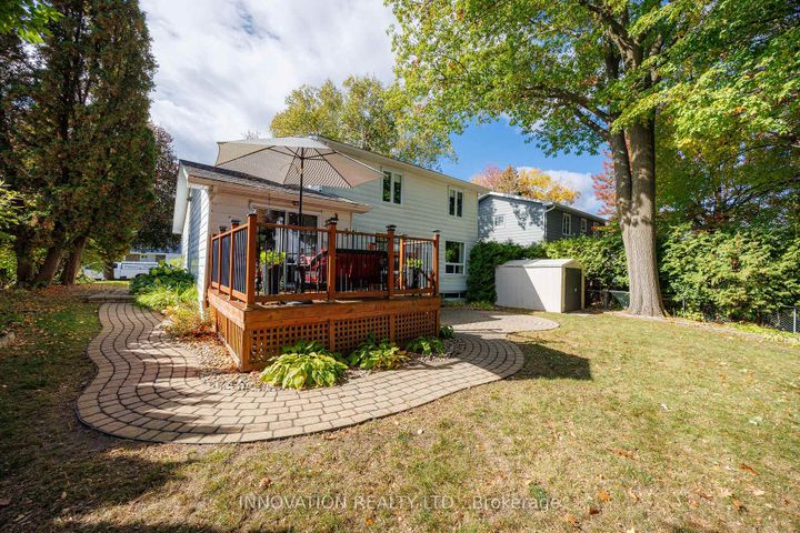Photo 41 at 11 Welkin Crescent, Nepean (Borden Farm/Stewart Farm/Carleton Heights/Parkwood Hills), Ottawa