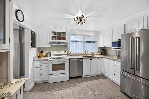 Photo 17 at 11 Welkin Crescent, Nepean (Borden Farm/Stewart Farm/Carleton Heights/Parkwood Hills), Ottawa