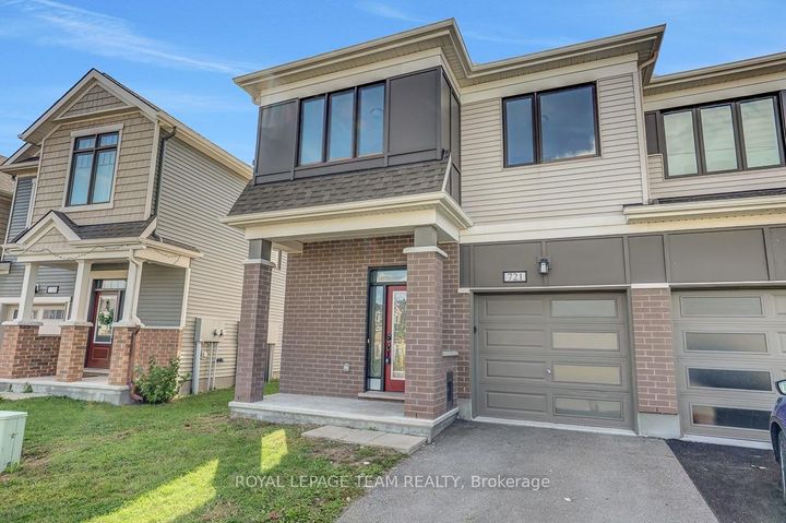 Photo 1 at 721 Megrez Way, Nepean (Half Moon Bay), Ottawa