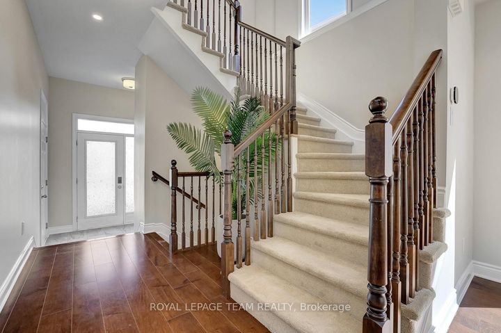 Photo 6 at 721 Megrez Way, Nepean (Half Moon Bay), Ottawa