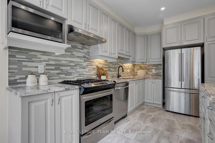 Photo 22 at 721 Megrez Way, Nepean (Half Moon Bay), Ottawa