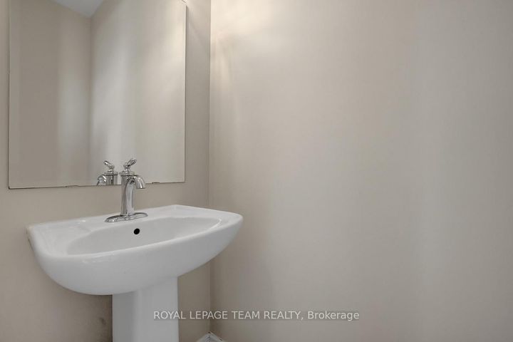 Photo 29 at 721 Megrez Way, Nepean (Half Moon Bay), Ottawa