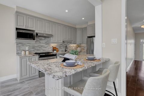 Photo 18 at 721 Megrez Way, Nepean (Half Moon Bay), Ottawa